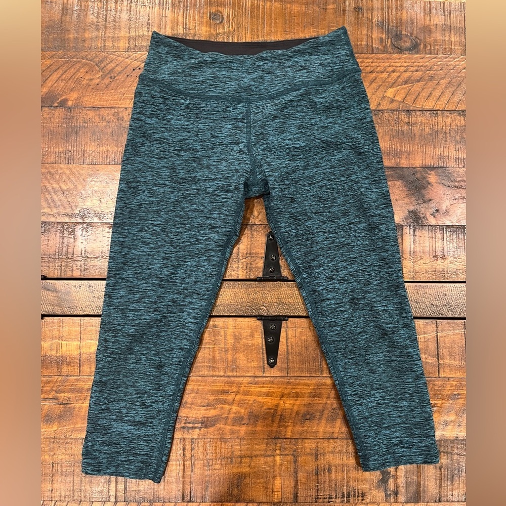 Beyond Yoga Teal space dye Leggings